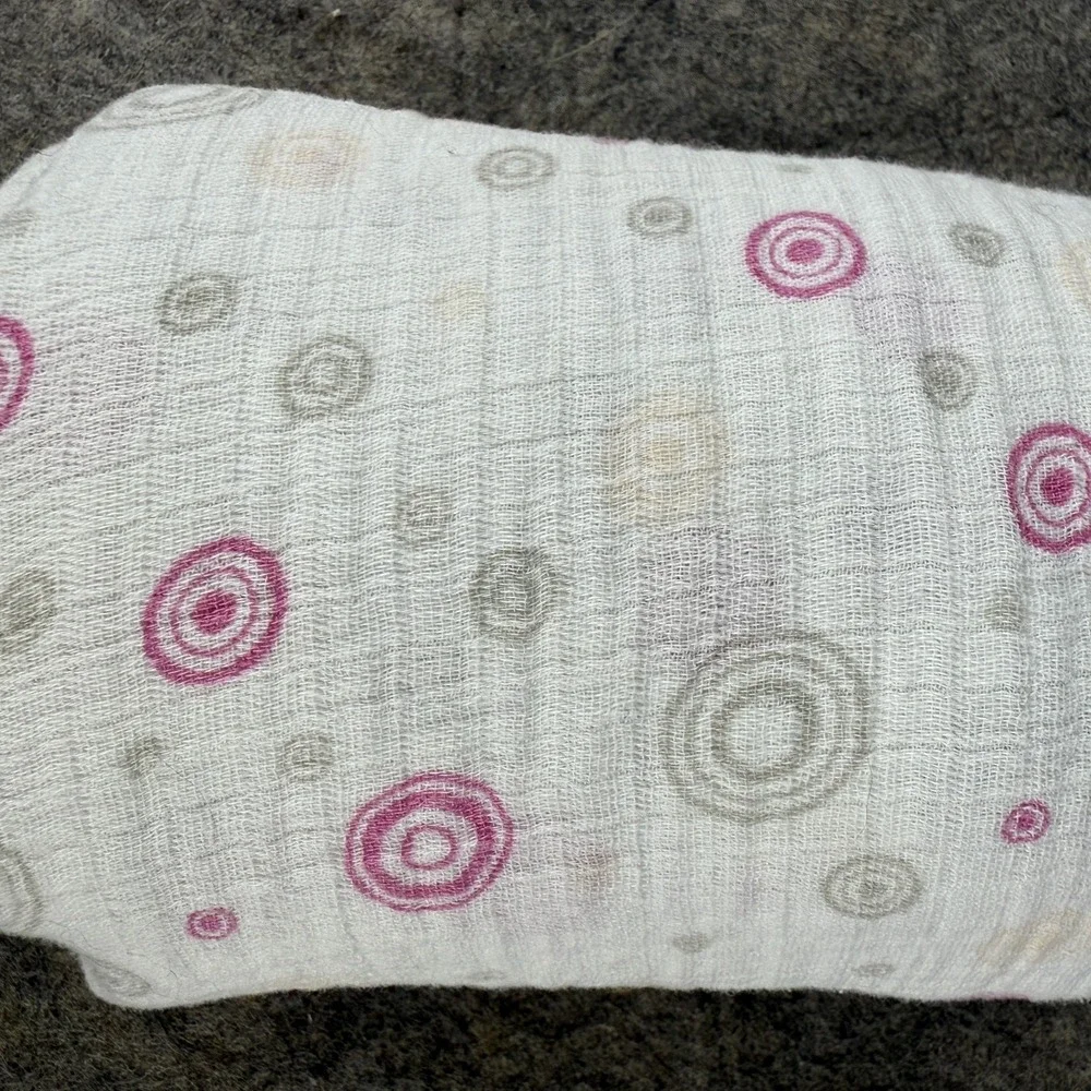 aden + anais Polka Dot Baby Blanket Muslin White Pink Gray Circle Swirl Bullseye